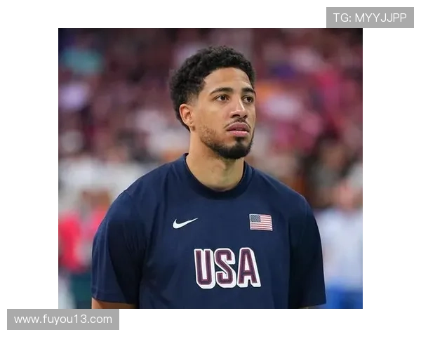 哈利伯顿谈恩比德友情 称他很少让人接近自己并保持低调